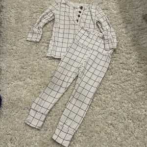 Lou Lou & Company 12-24 month window pane set